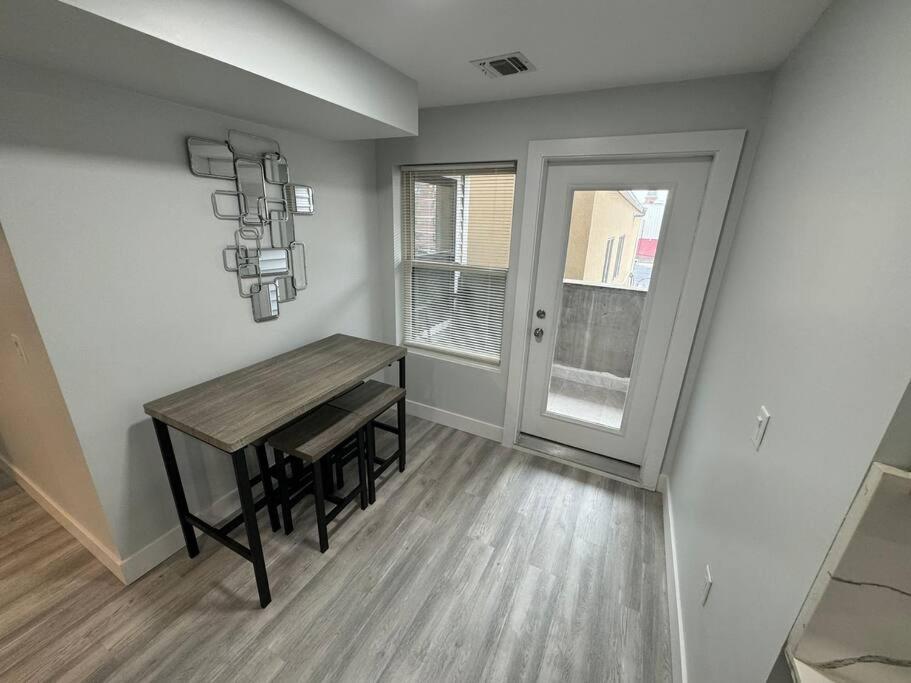 The Elegant Suite - 2Br With Great Amenities Paterson Ngoại thất bức ảnh