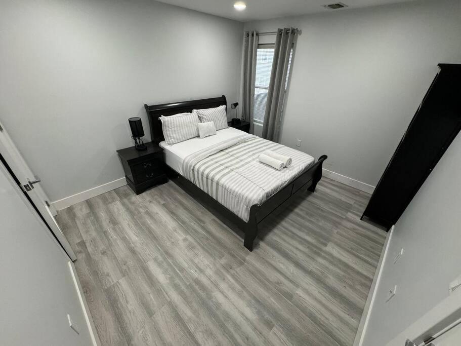 The Elegant Suite - 2Br With Great Amenities Paterson Ngoại thất bức ảnh