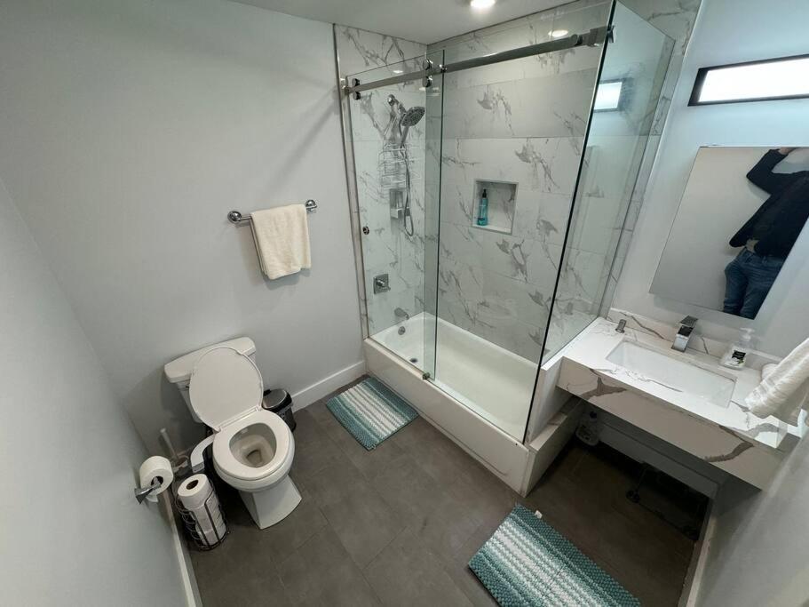 The Elegant Suite - 2Br With Great Amenities Paterson Ngoại thất bức ảnh